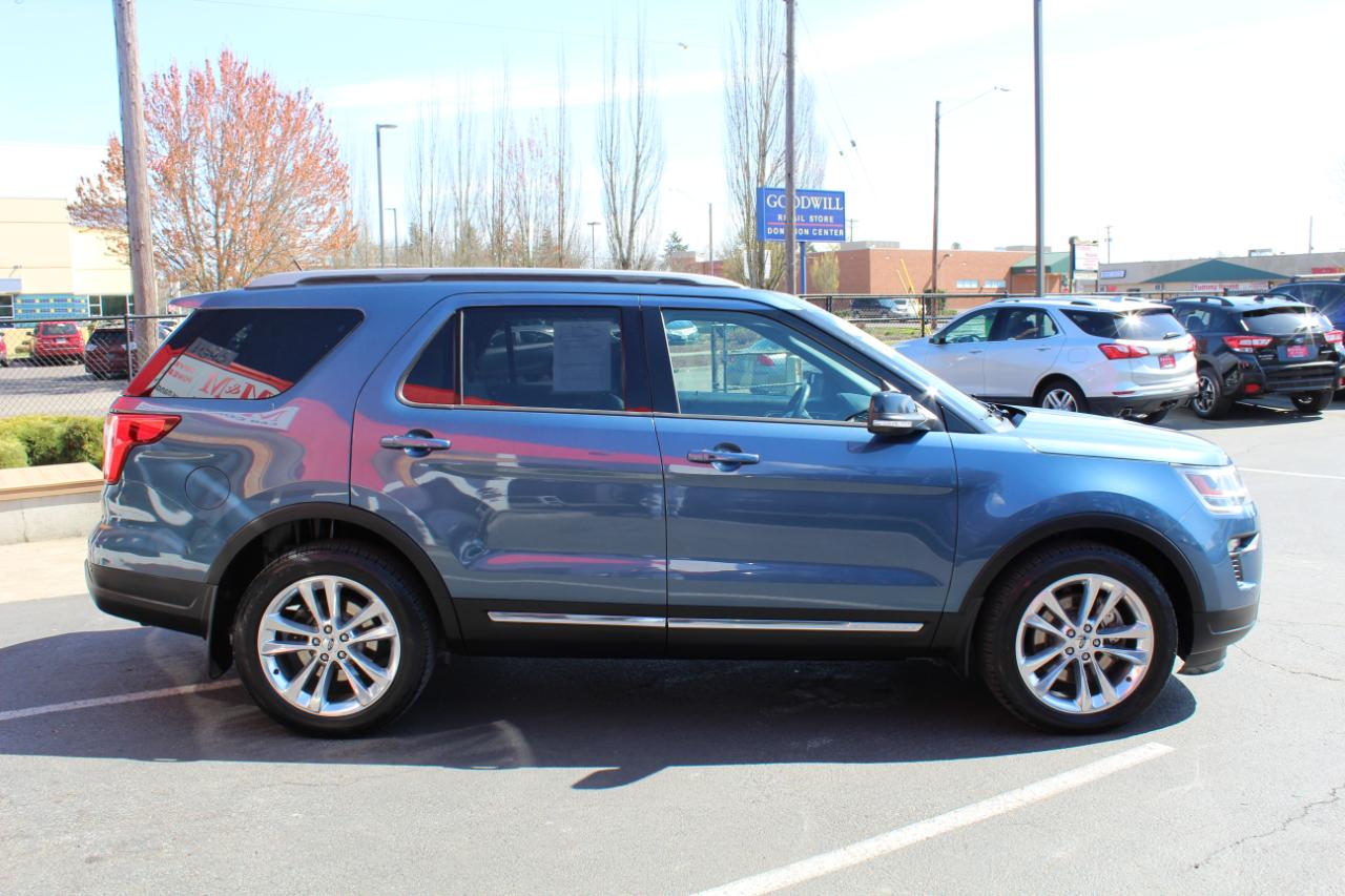 Ford Explorer XLT 4WD 2018