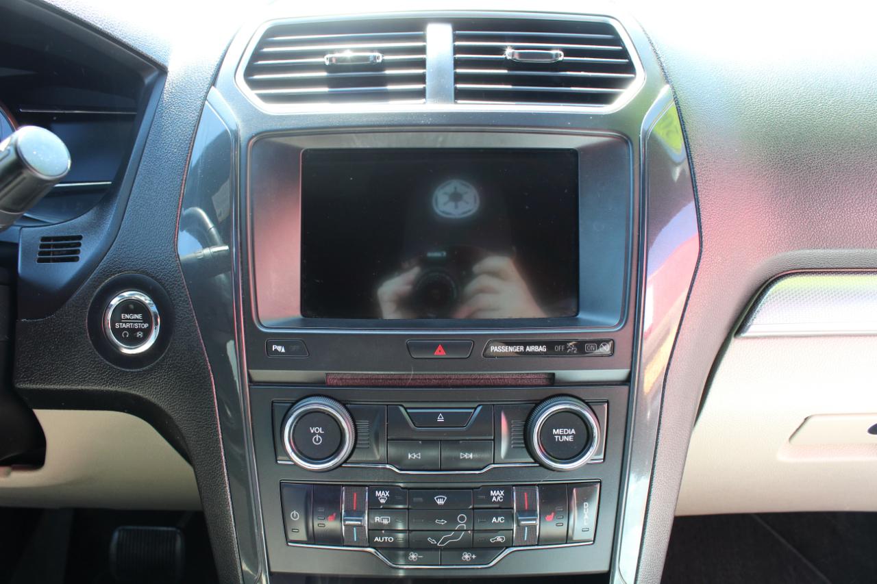 Ford Explorer XLT 4WD 2018