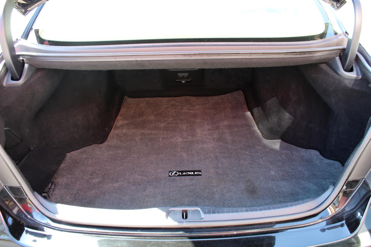 Lexus LS 460 4dr Sdn AWD 2010