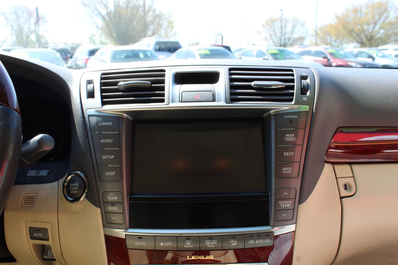 Lexus LS 460 4dr Sdn AWD 2010