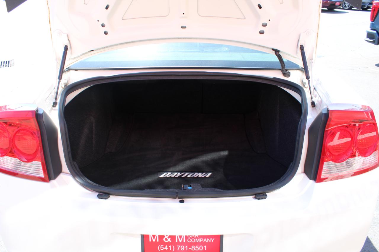 Dodge Charger 4dr Sdn R/T RWD 2009