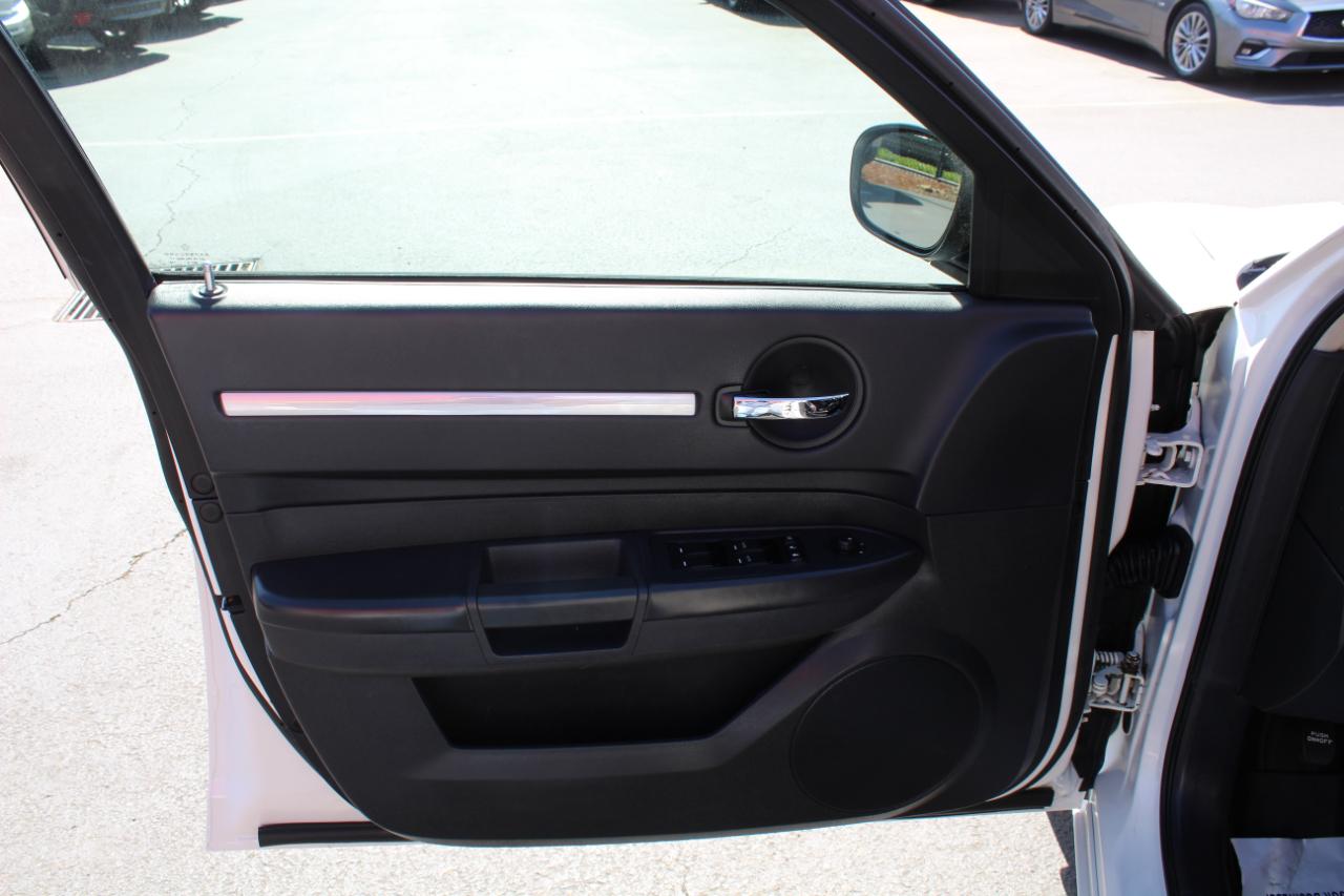 Dodge Charger 4dr Sdn R/T RWD 2009