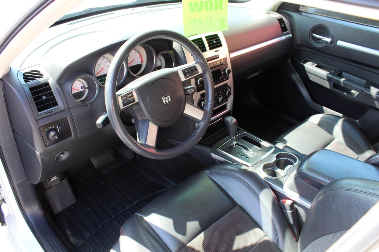 Dodge Charger 4dr Sdn R/T RWD 2009
