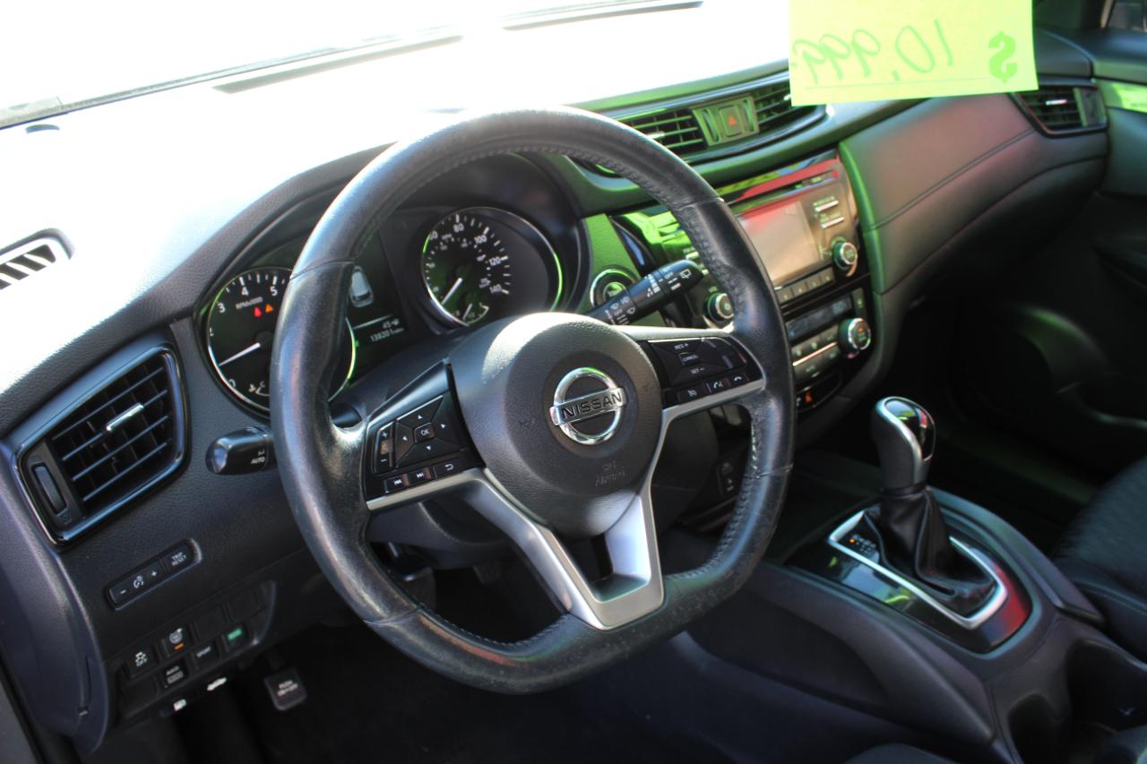 Nissan Rogue AWD SV 2017