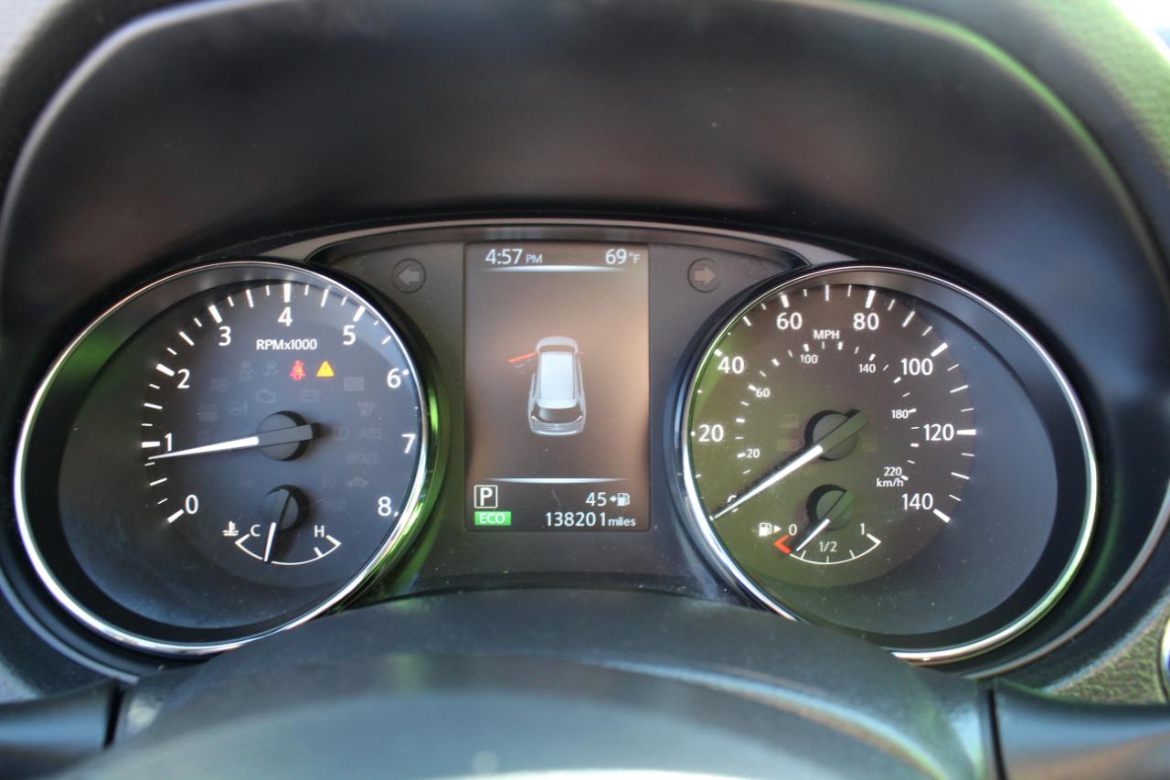 Nissan Rogue AWD SV 2017