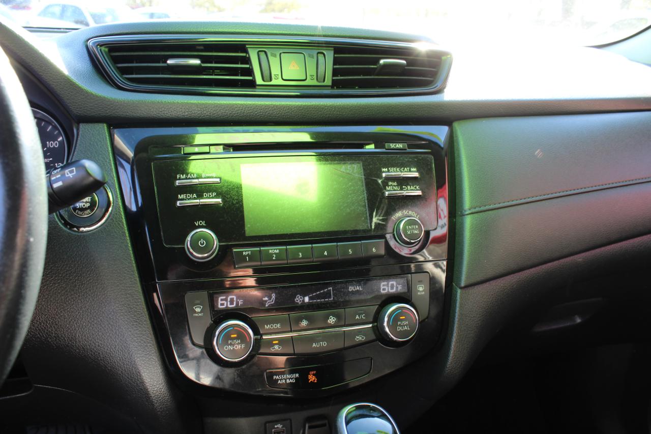 Nissan Rogue AWD SV 2017