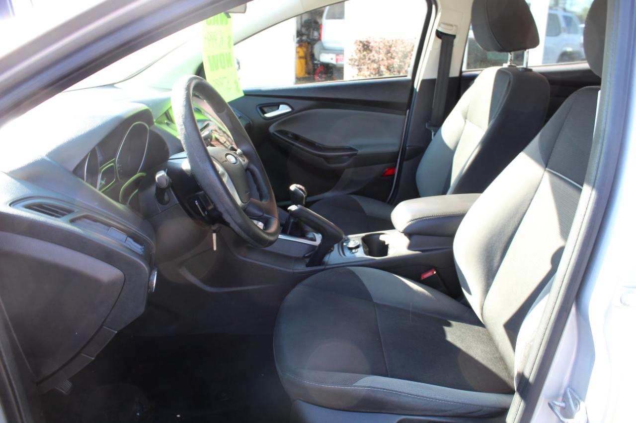 Ford Focus 5dr HB SE 2014