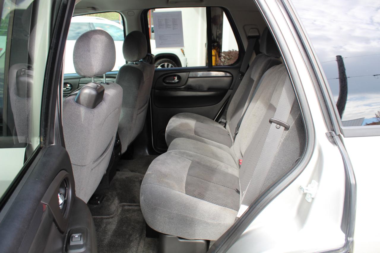 GMC Envoy 4WD 4dr SLE 2007