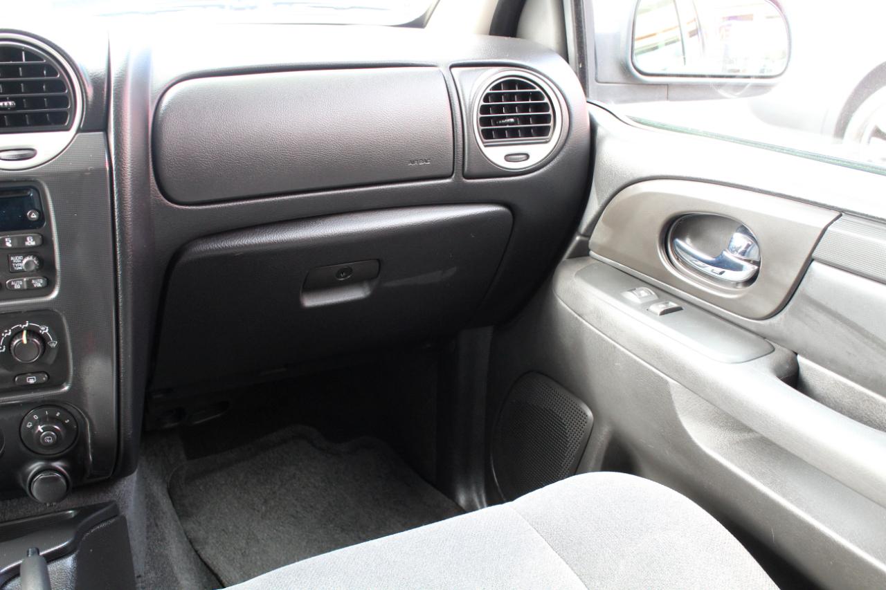 GMC Envoy 4WD 4dr SLE 2007