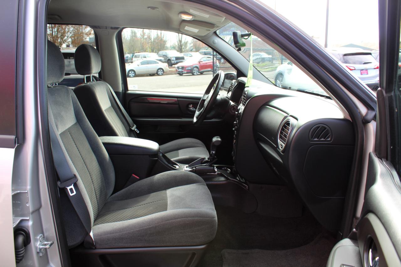 GMC Envoy 4WD 4dr SLE 2007