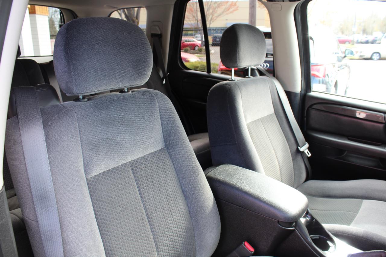 GMC Envoy 4WD 4dr SLE 2007