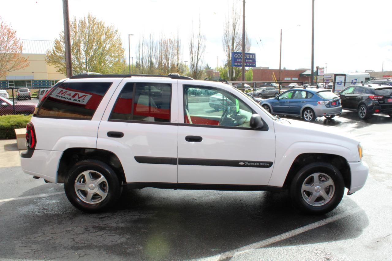 Chevrolet TrailBlazer 4dr 4WD LS 2004