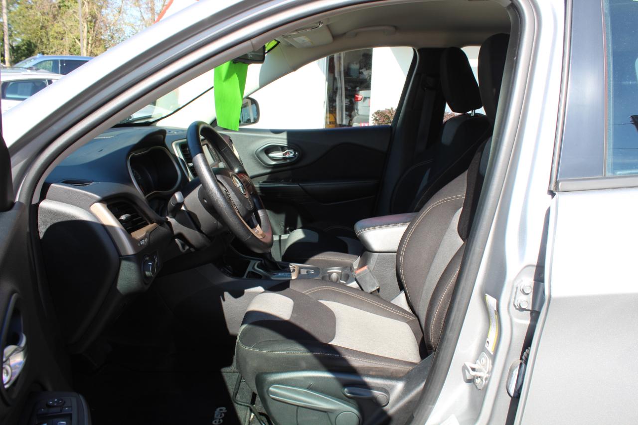 Jeep Cherokee Sport FWD 2017