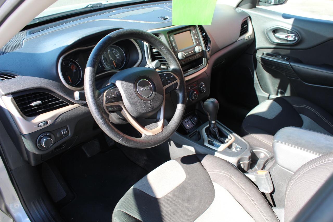 Jeep Cherokee Sport FWD 2017