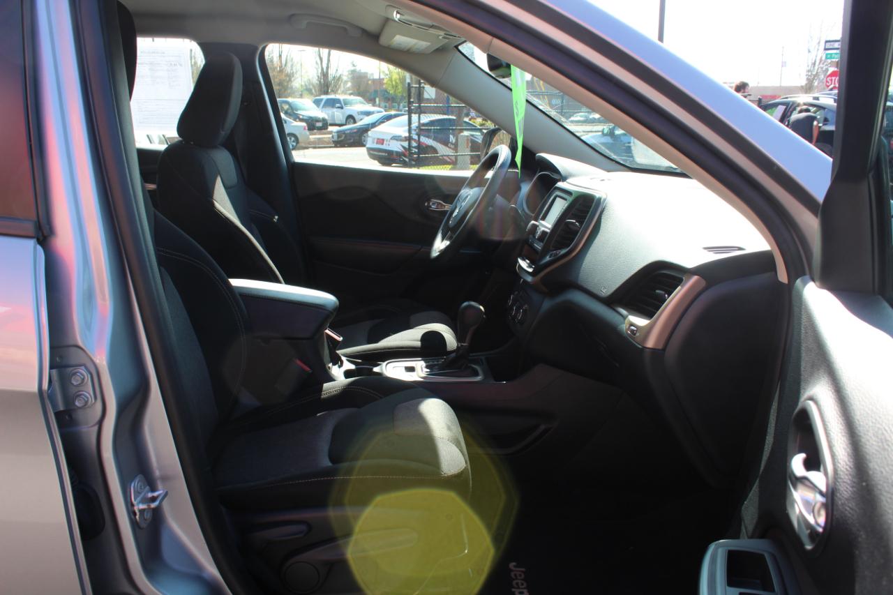 Jeep Cherokee Sport FWD 2017