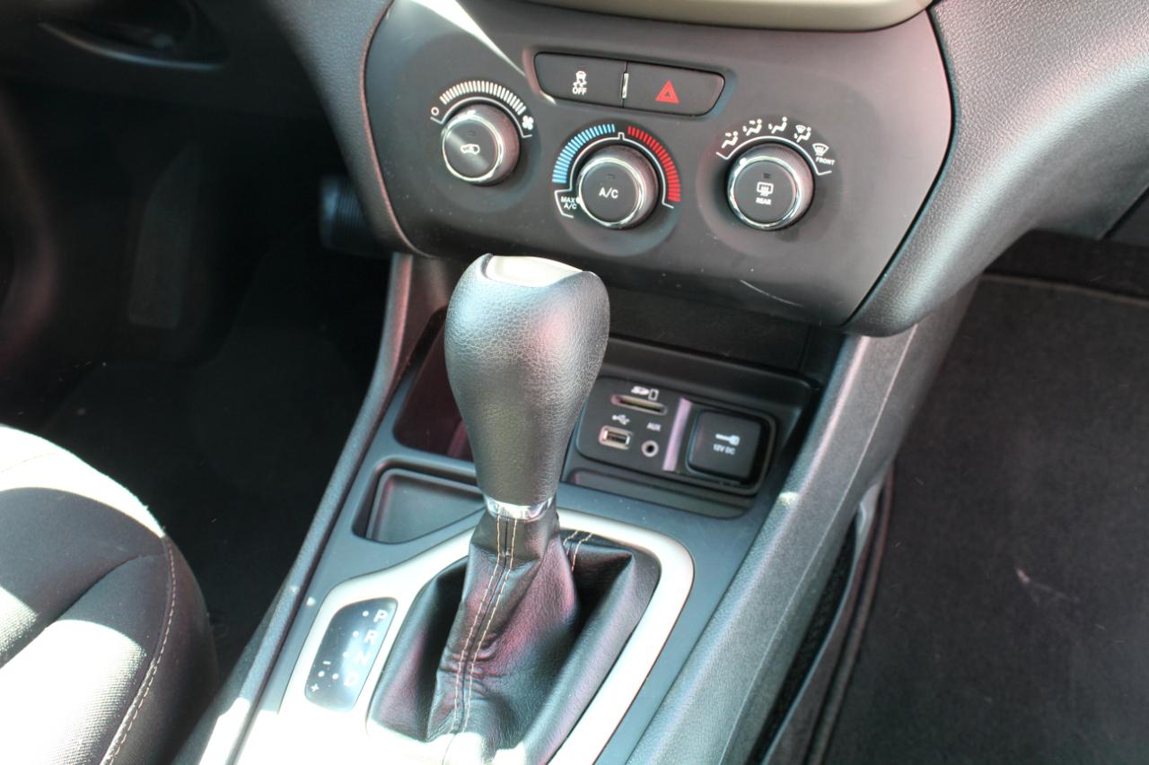 Jeep Cherokee Sport FWD 2017