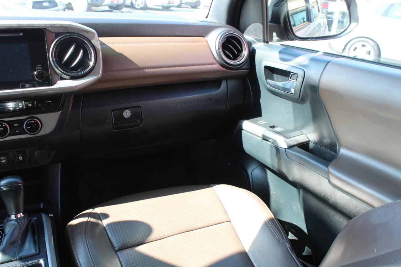 Toyota Tacoma 4WD Double Cab V6 AT Limited (Natl) 2016