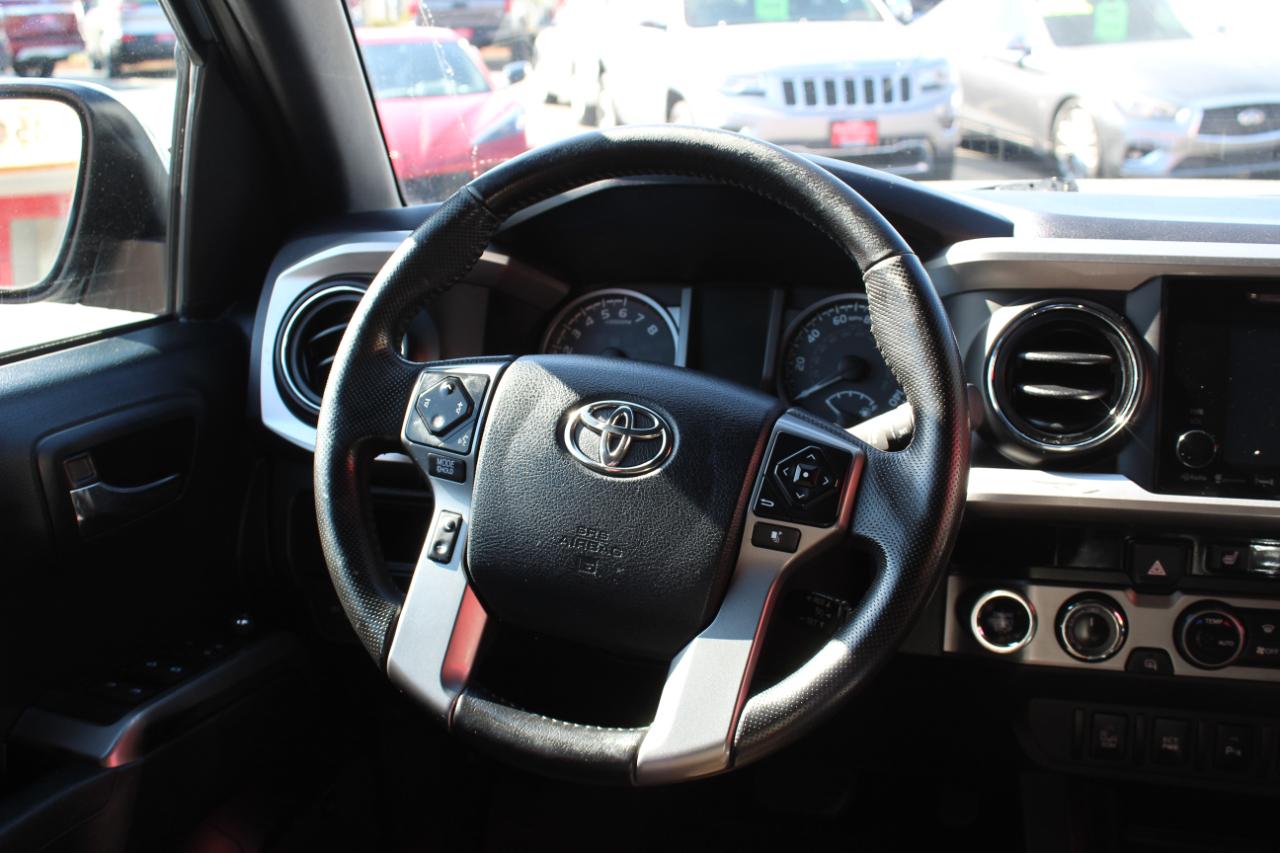 Toyota Tacoma 4WD Double Cab V6 AT Limited (Natl) 2016