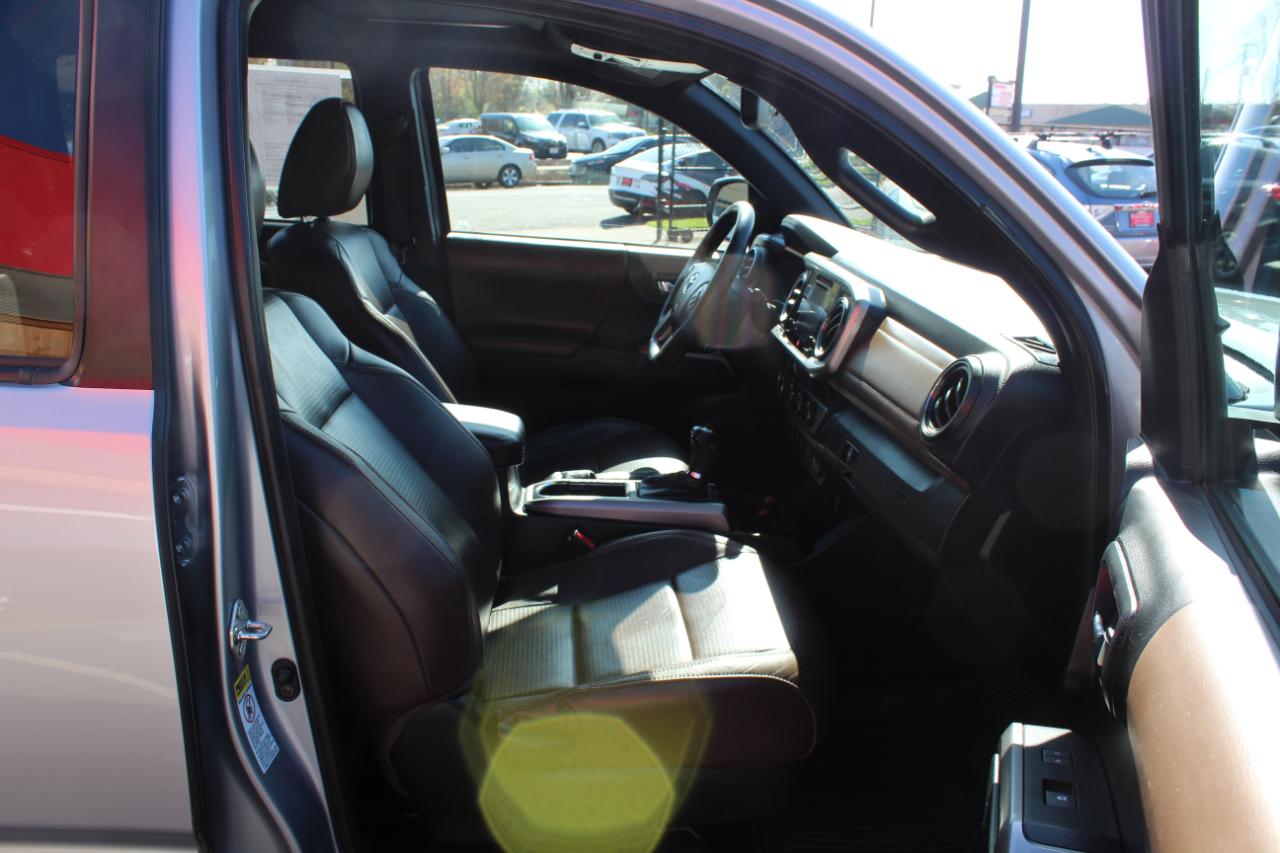 Toyota Tacoma 4WD Double Cab V6 AT Limited (Natl) 2016