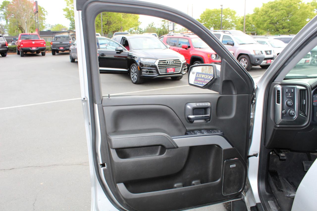 Chevrolet Silverado 1500 4WD Crew Cab 143.5" LTZ w/2LZ 2018