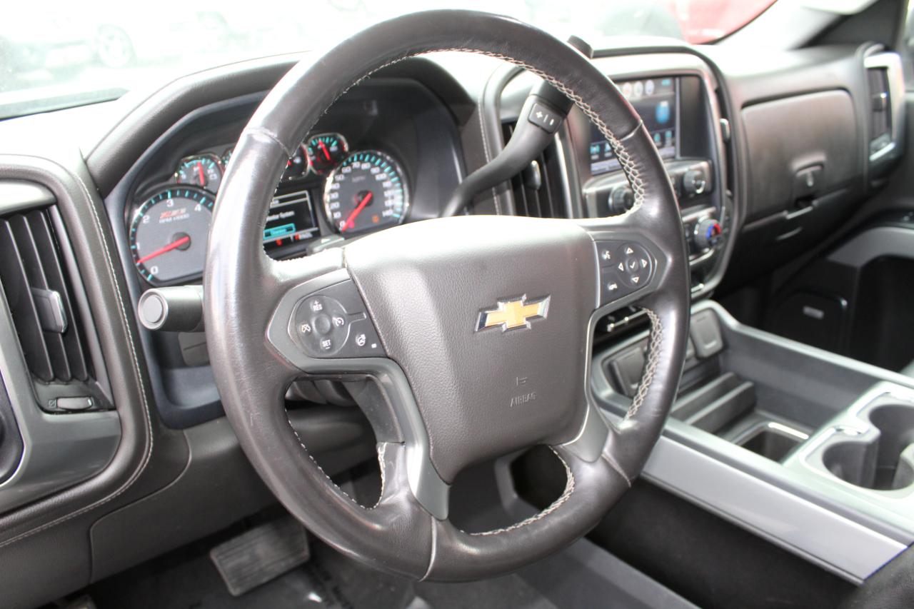 Chevrolet Silverado 1500 4WD Crew Cab 143.5" LTZ w/2LZ 2018