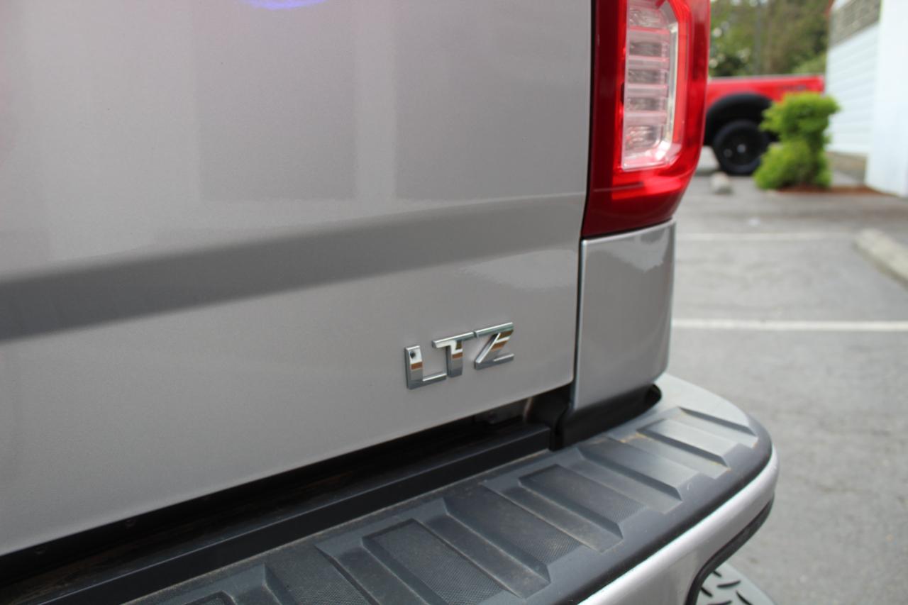 Chevrolet Silverado 1500 4WD Crew Cab 143.5" LTZ w/2LZ 2018