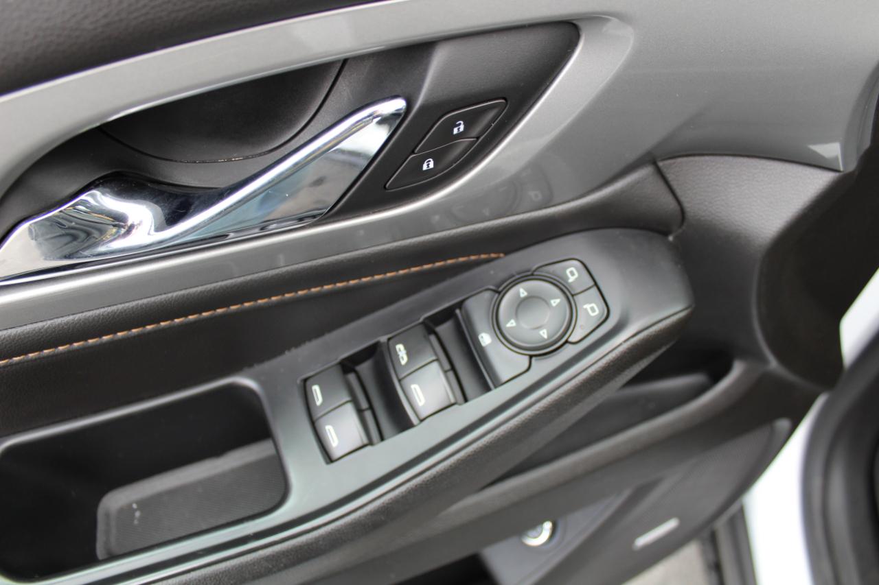 Chevrolet Traverse AWD 4dr RS 2021