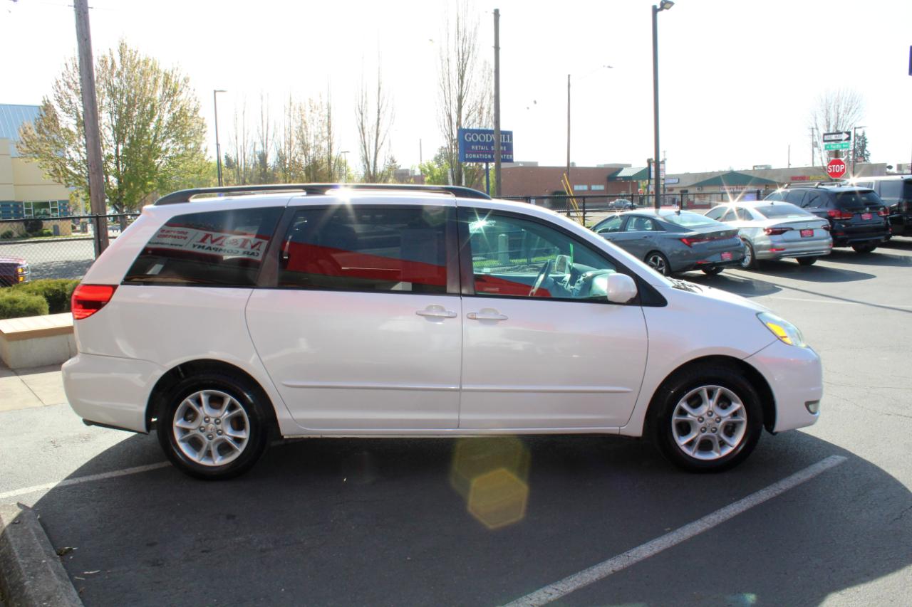 Toyota Sienna 5dr XLE FWD (Natl) 2004