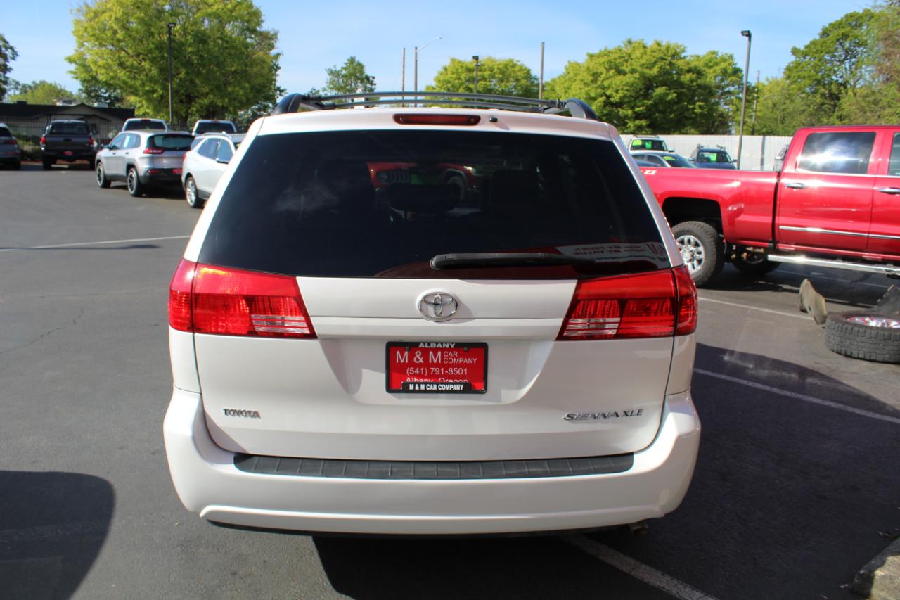 Toyota Sienna 5dr XLE FWD (Natl) 2004