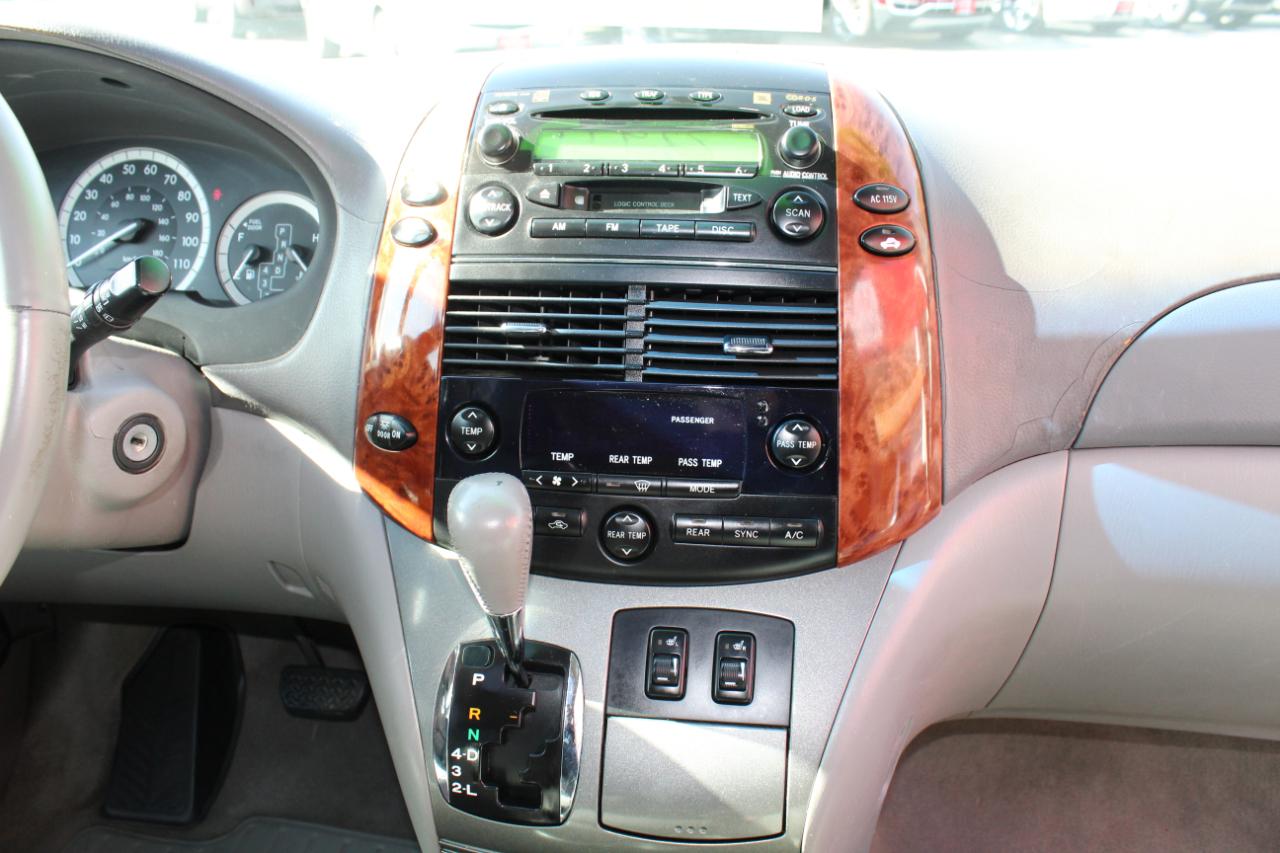 Toyota Sienna 5dr XLE FWD (Natl) 2004