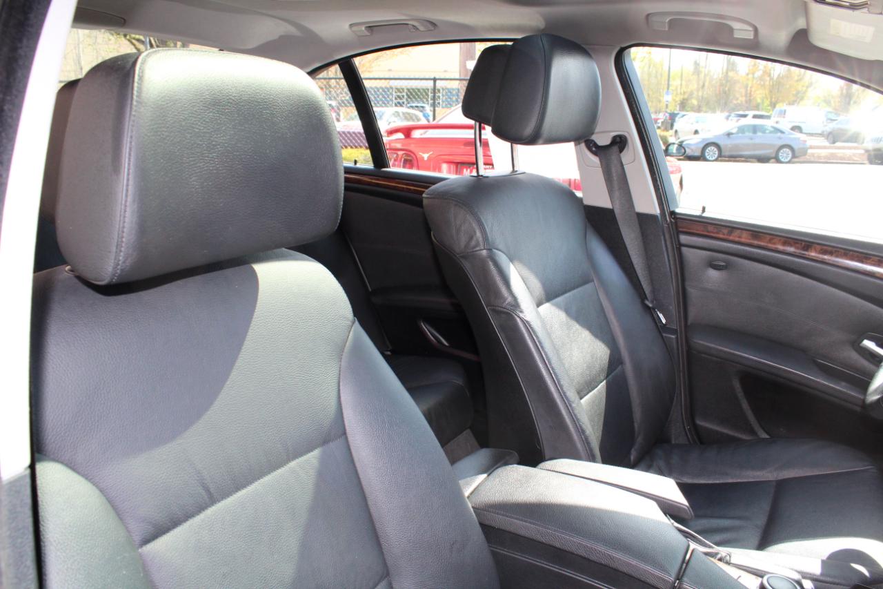 BMW 5 Series 4dr Sdn 528xi AWD 2008