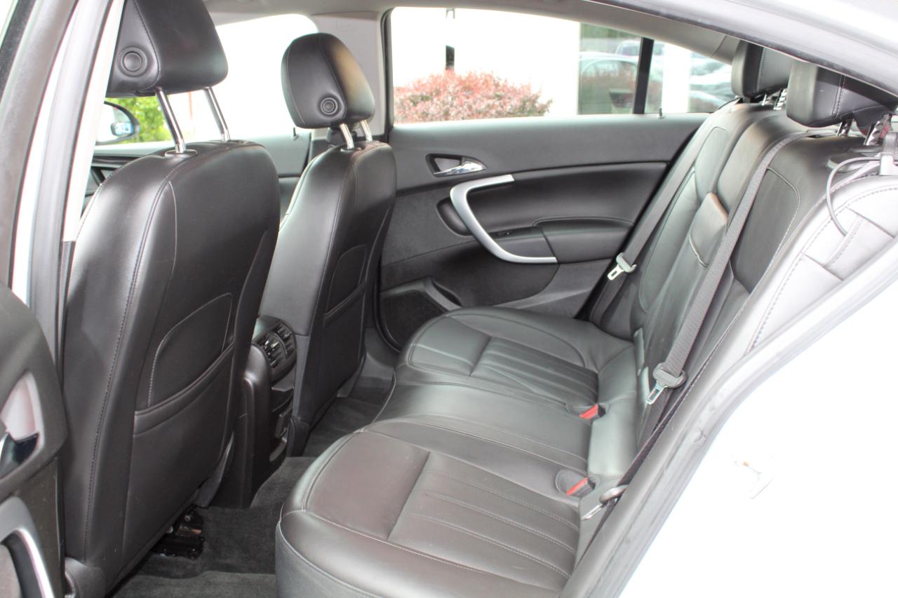 Buick Regal 4dr Sdn Turbo Premium 1 2012