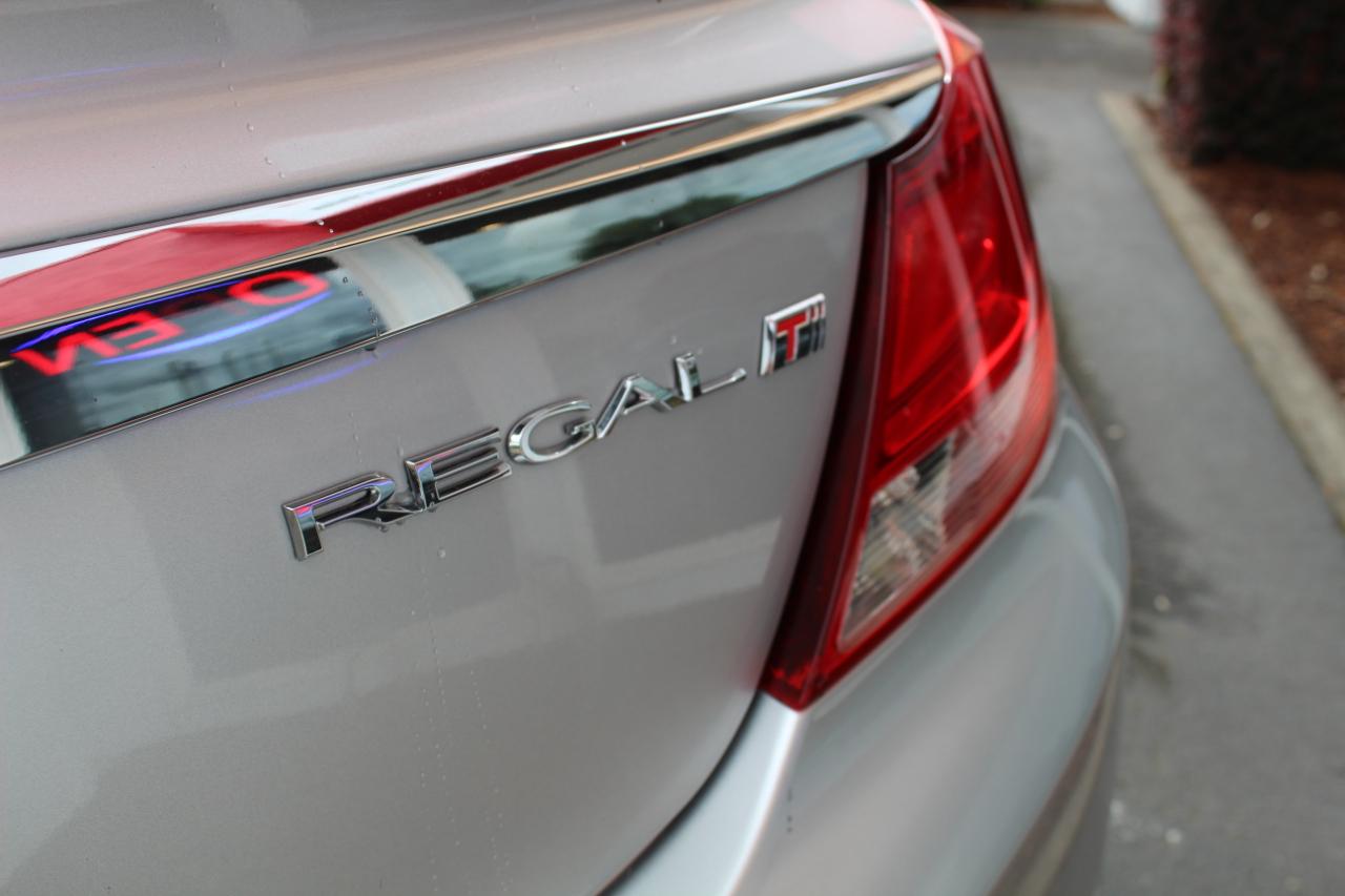 Buick Regal 4dr Sdn Turbo Premium 1 2012