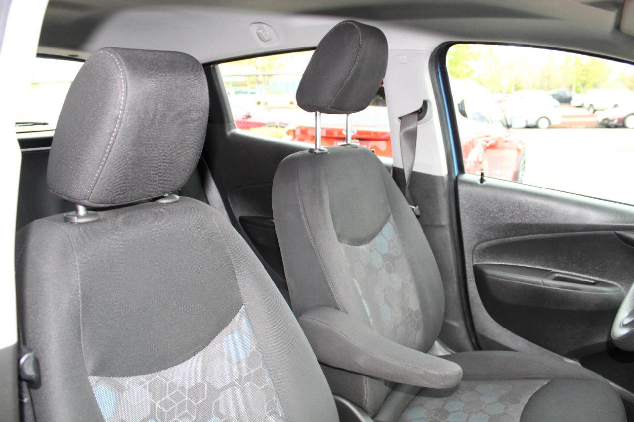 Chevrolet Spark 5dr HB CVT LS 2017