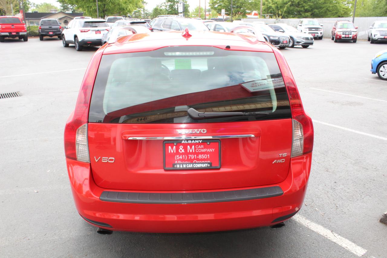 Volvo V50 4dr Wgn 2.5T AWD 2008