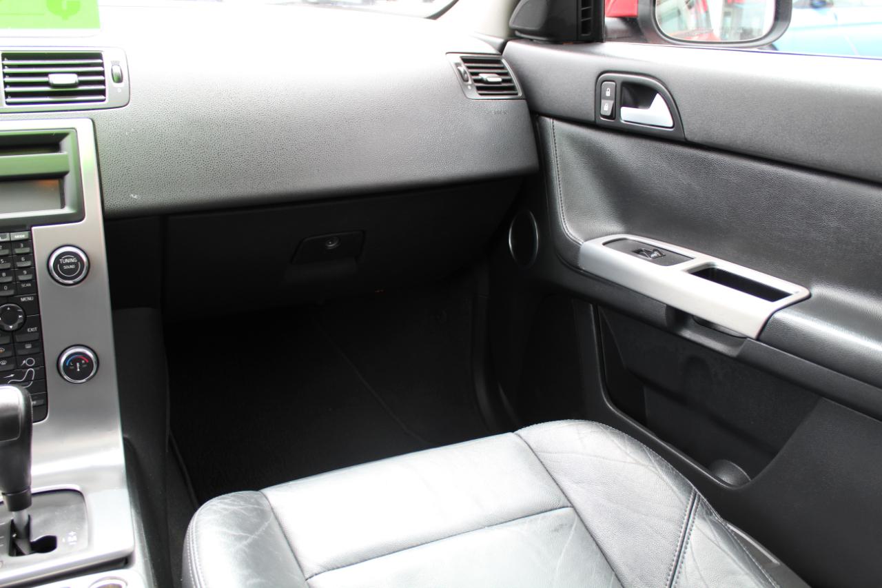 Volvo V50 4dr Wgn 2.5T AWD 2008