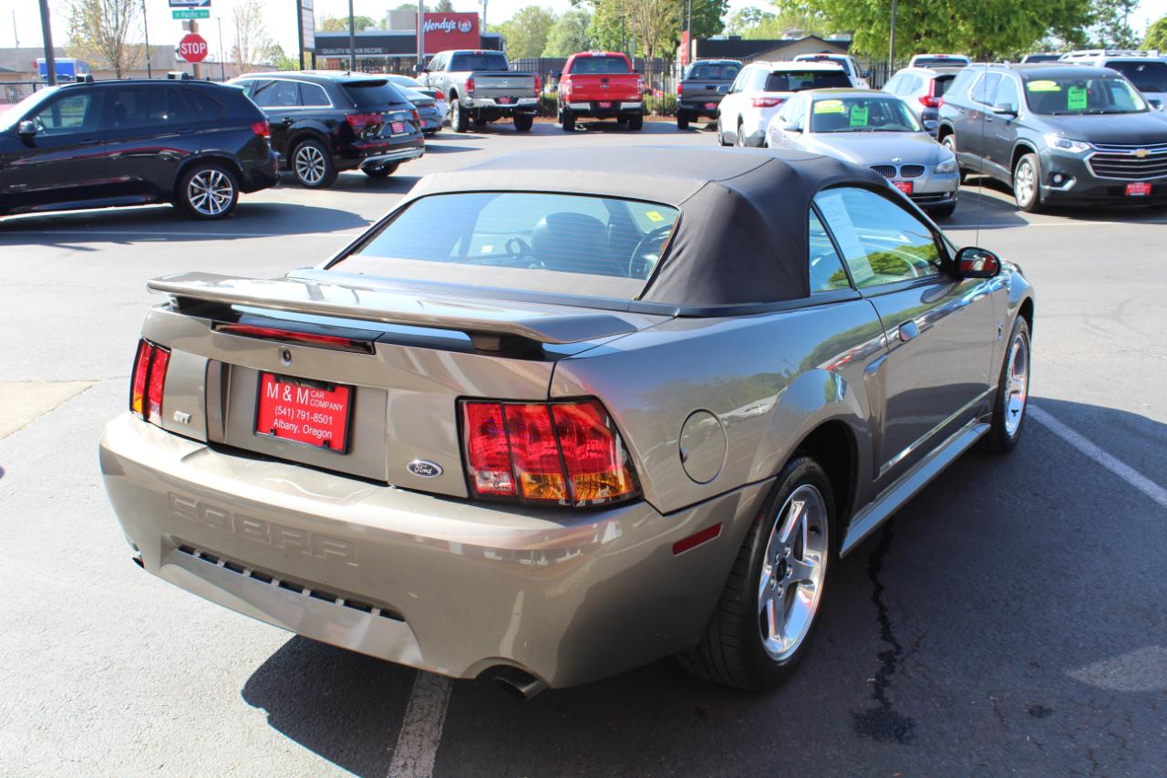 Ford Mustang 2dr Convertible SVT Cobra 2001