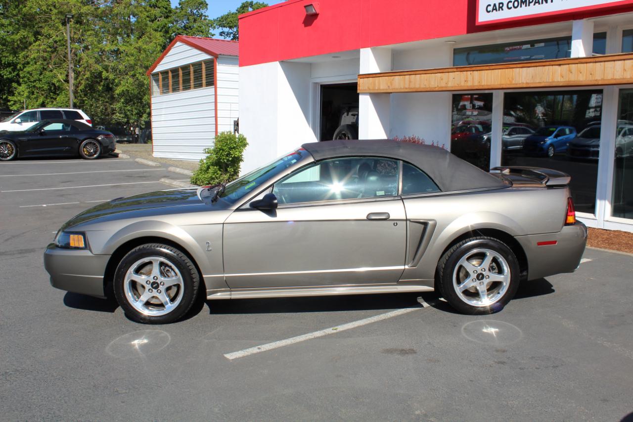 Ford Mustang 2dr Convertible SVT Cobra 2001