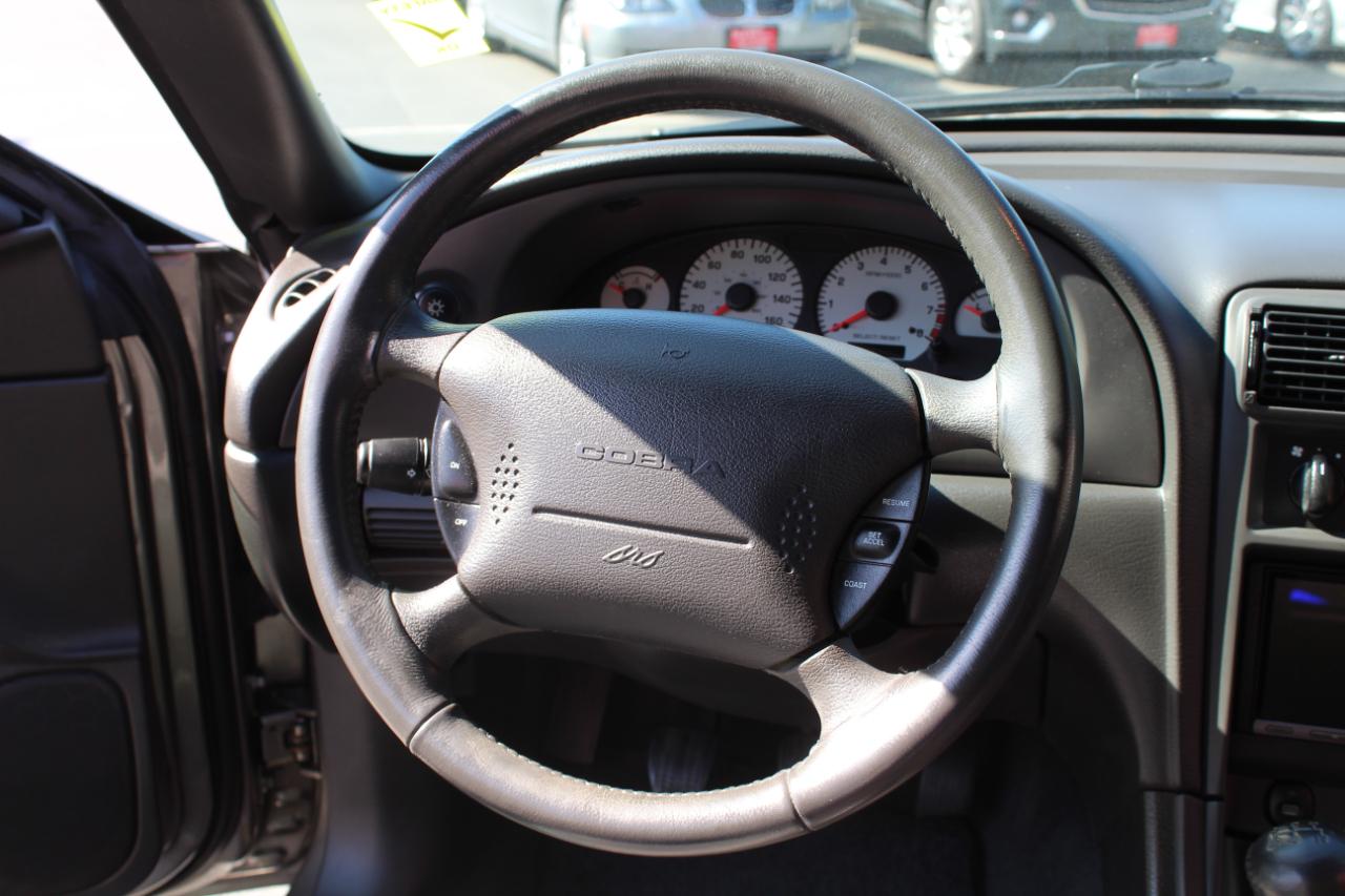 Ford Mustang 2dr Convertible SVT Cobra 2001