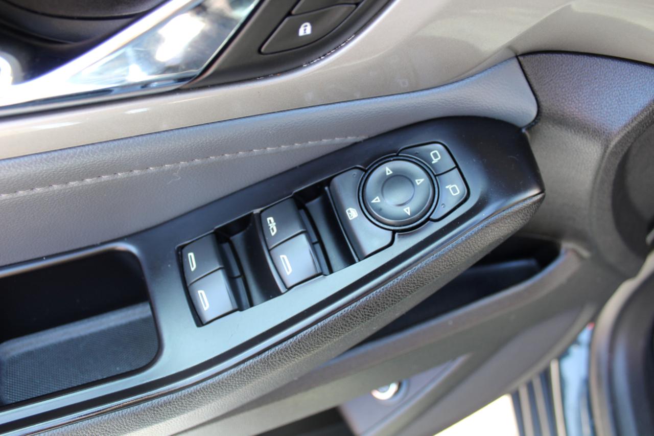 Chevrolet Traverse FWD 4dr LT Cloth w/1LT 2020