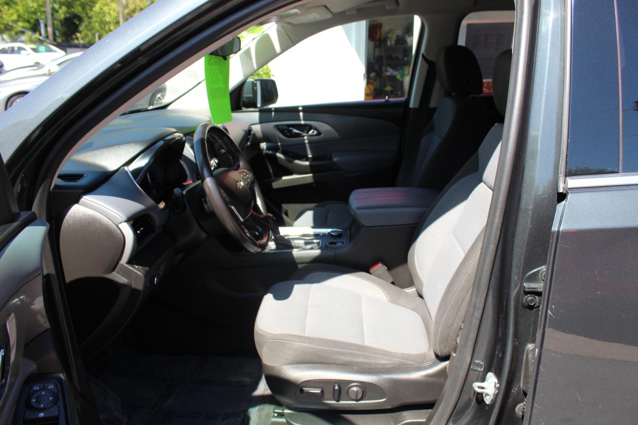 Chevrolet Traverse FWD 4dr LT Cloth w/1LT 2020