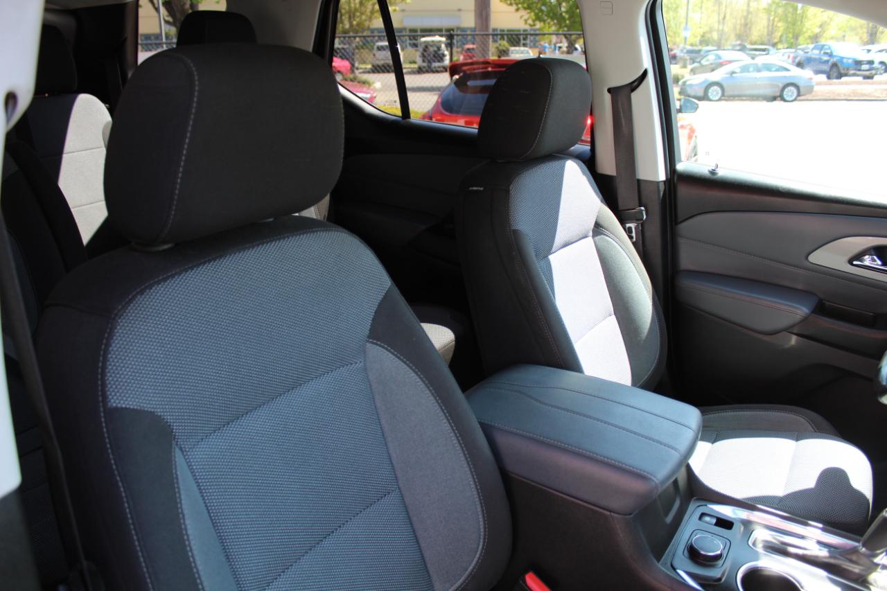 Chevrolet Traverse FWD 4dr LT Cloth w/1LT 2020