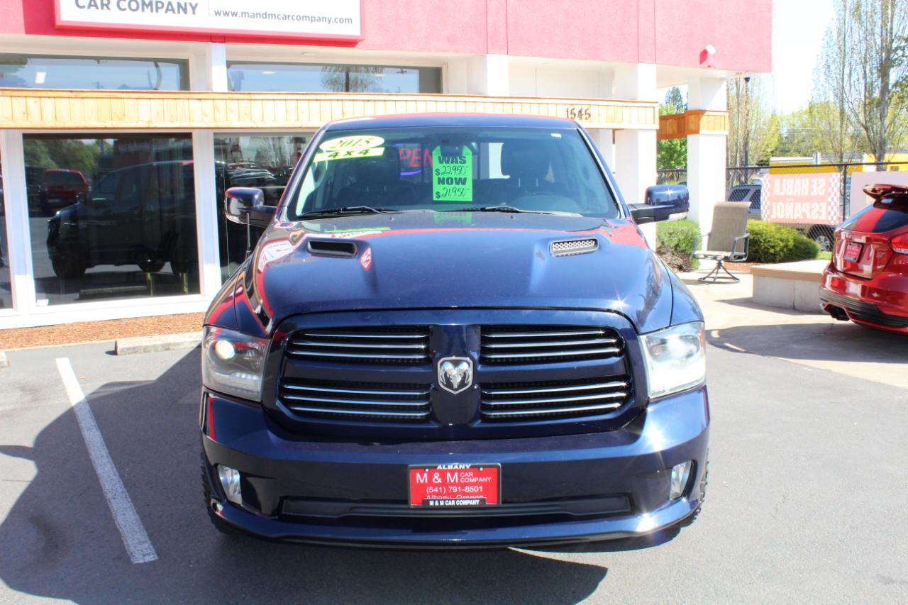 RAM 1500 4WD Quad Cab 140.5" Sport 2015