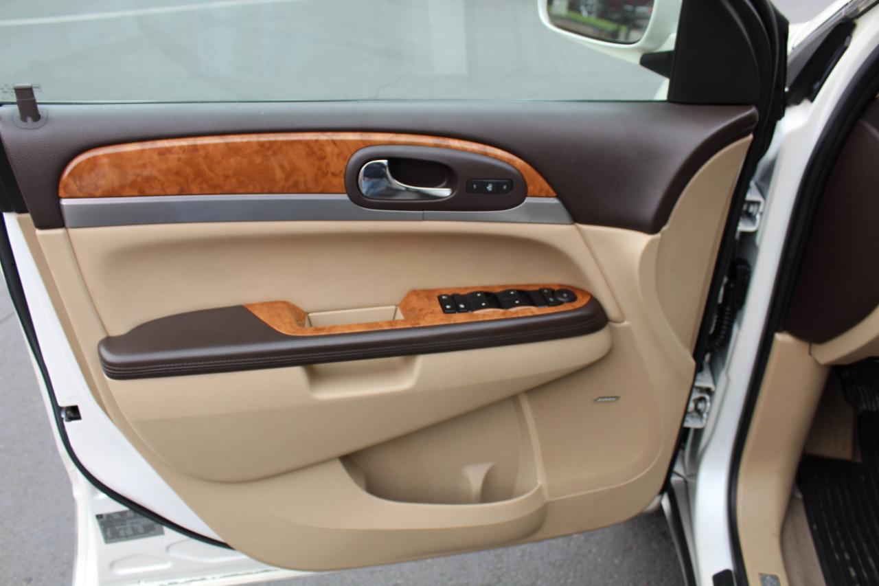 Buick Enclave FWD 4dr CXL-1 2011
