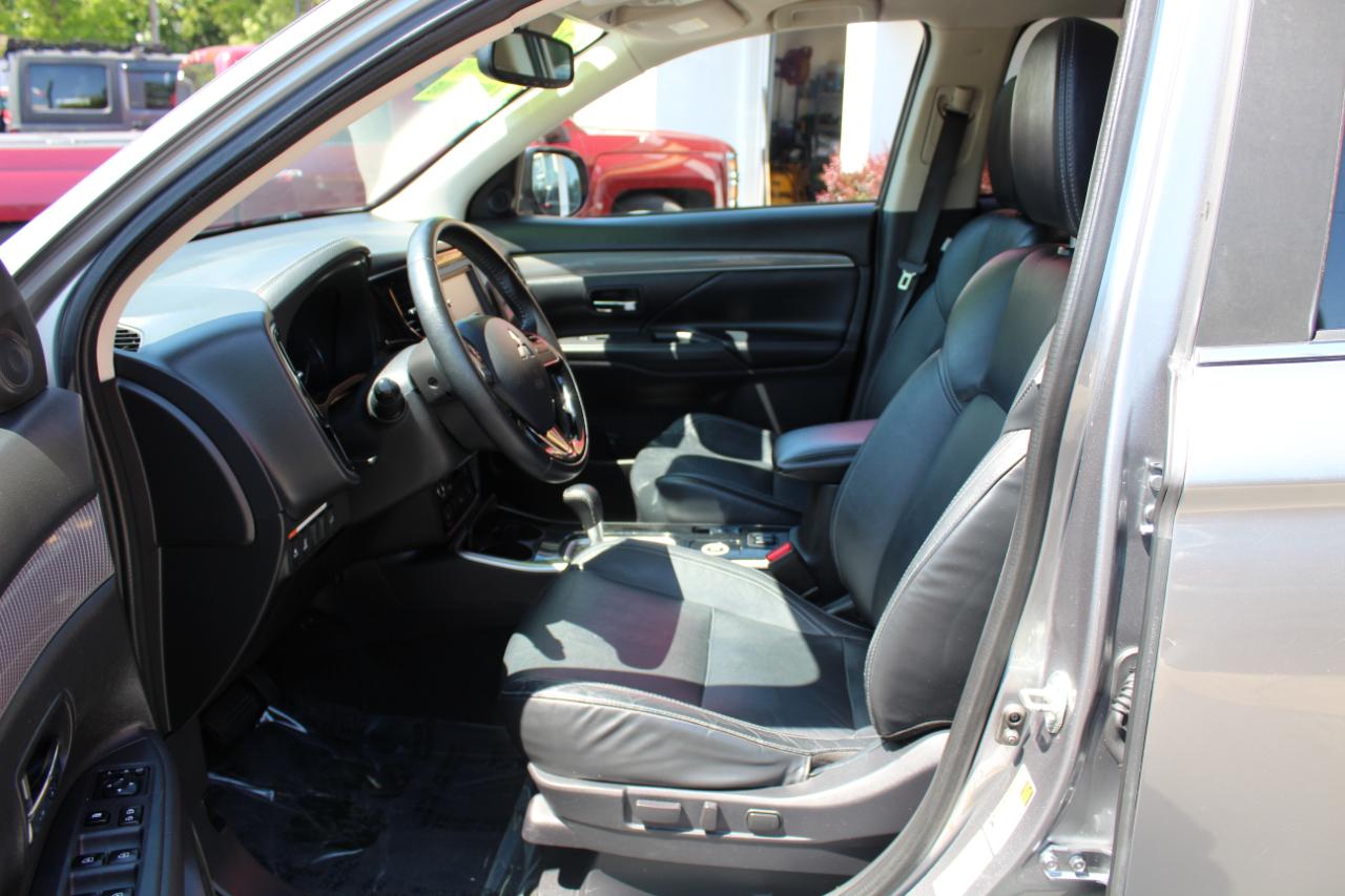 Mitsubishi Outlander SEL S-AWC 2020