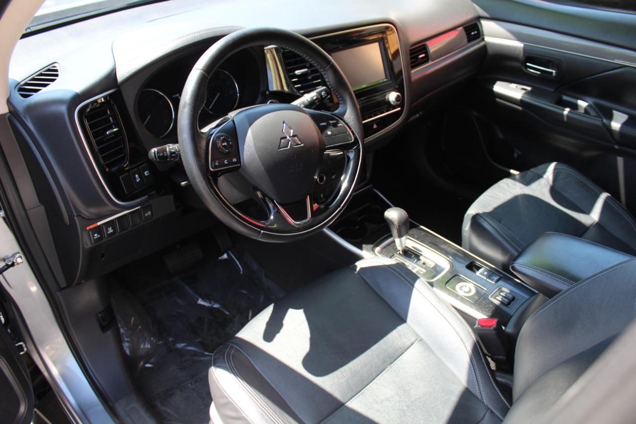 Mitsubishi Outlander SEL S-AWC 2020