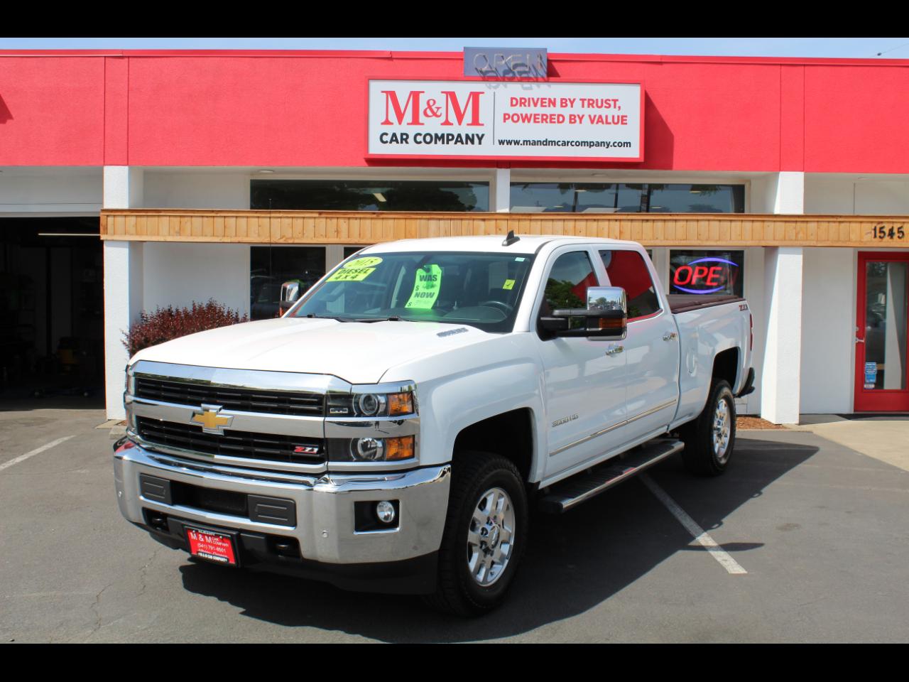 2015 Chevrolet Silverado 3500HD Built After Aug 14 4WD Crew Cab 153.7" LTZ