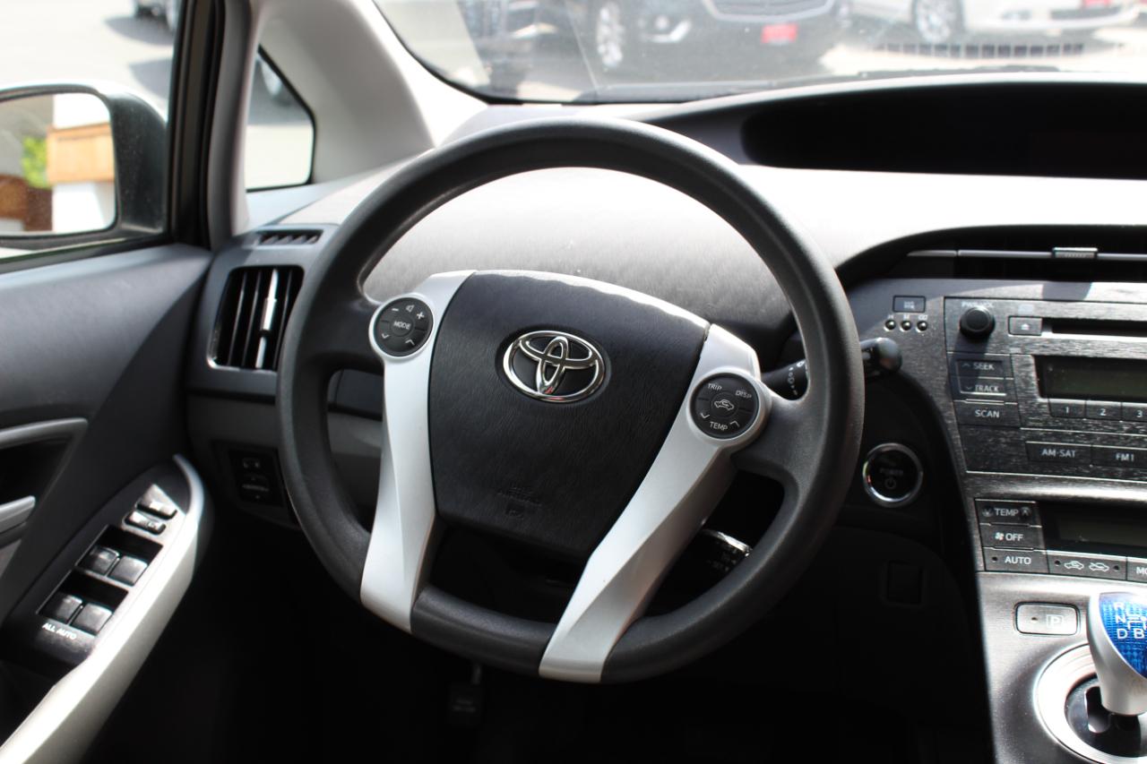 Toyota Prius 5dr HB III (Natl) 2010