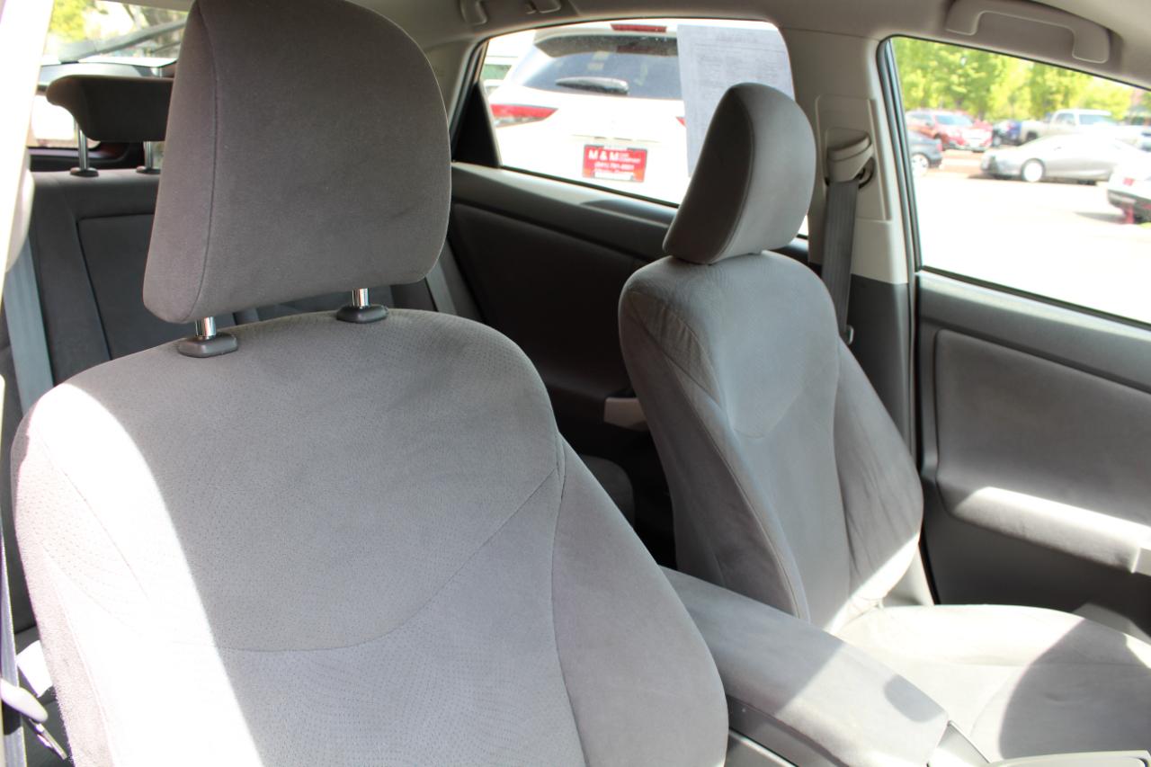 Toyota Prius 5dr HB III (Natl) 2010