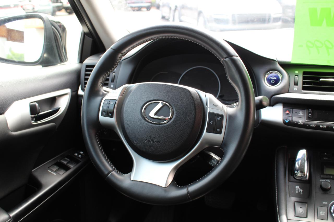 Lexus CT 200h 5dr Sdn Hybrid 2013